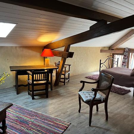 Lou Castet De Lussolle - Chambres D'Hotes Losse Esterno foto